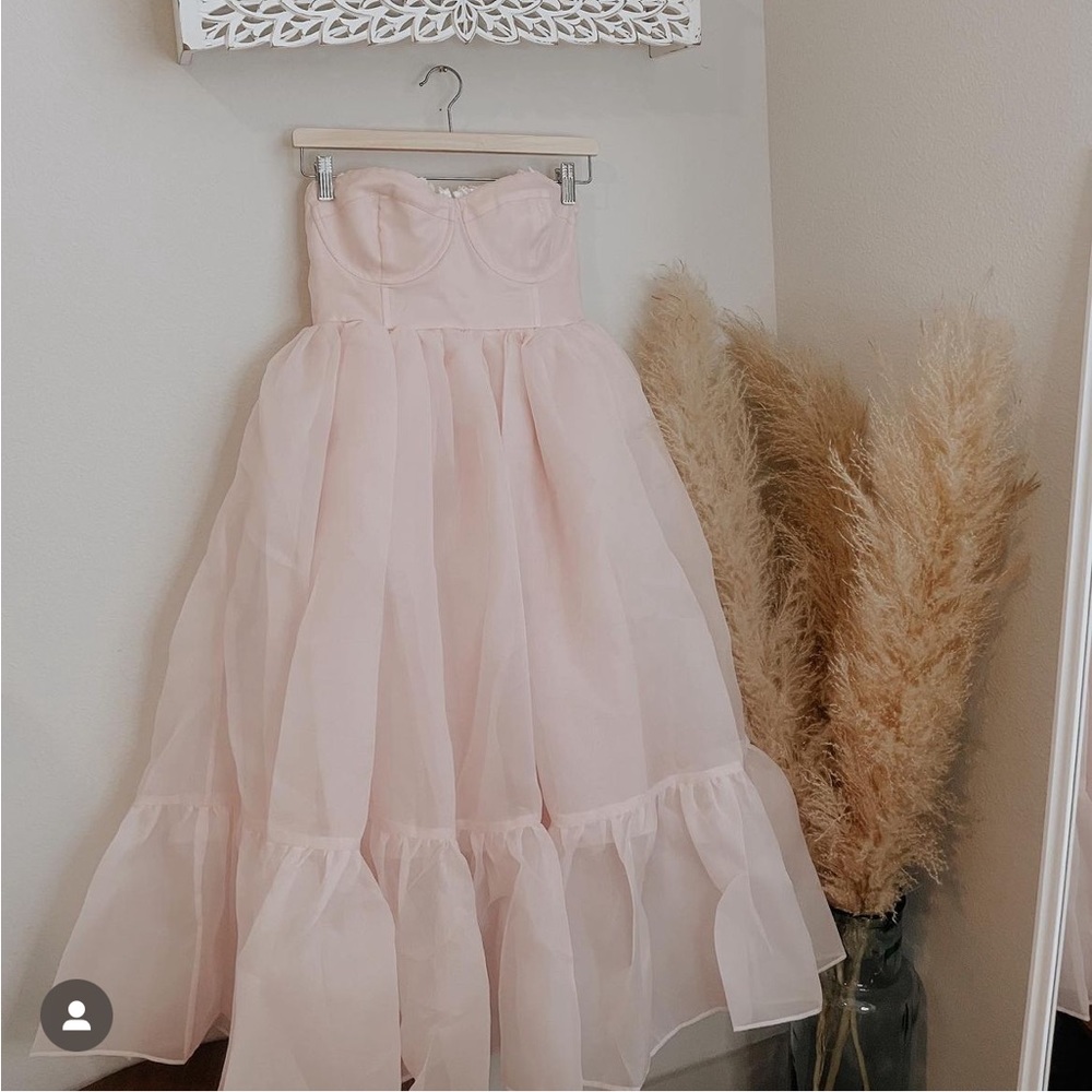 Selkie puff dress